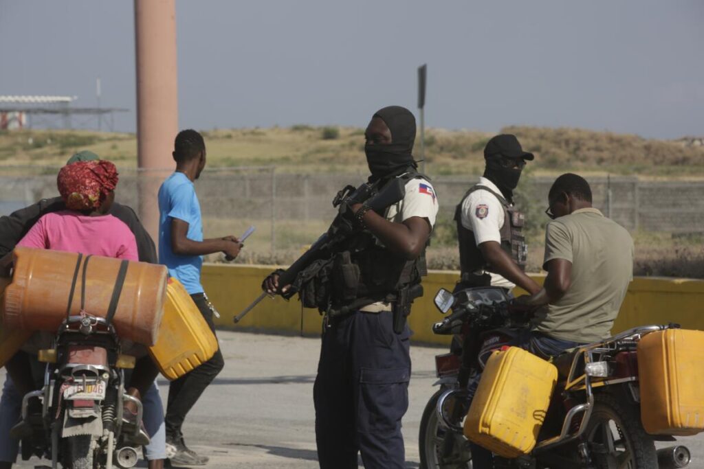 carguero haiti