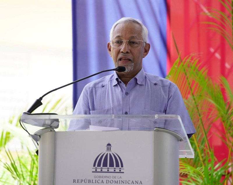 Ex ministro de Educación Ángel Hernández